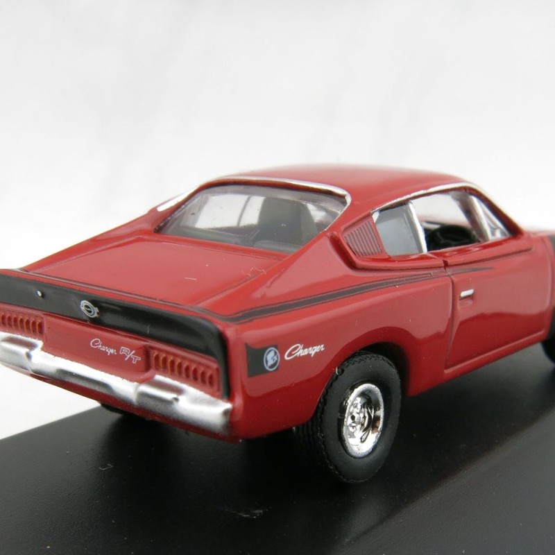 Road Ragers - Australian 1972 Valiant Chrysler R/T Charger Muscle Car - Hemi Red - H0 Scale 1:87
