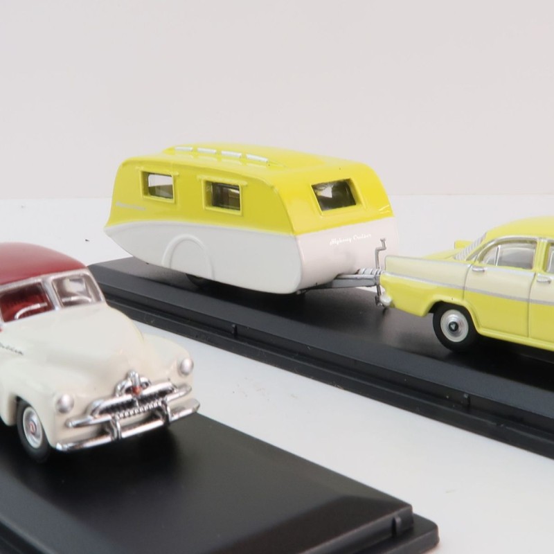 Road Ragers Australian Holden FB & FJ  Twin Cruiser Caravan Set - Scale 1:87