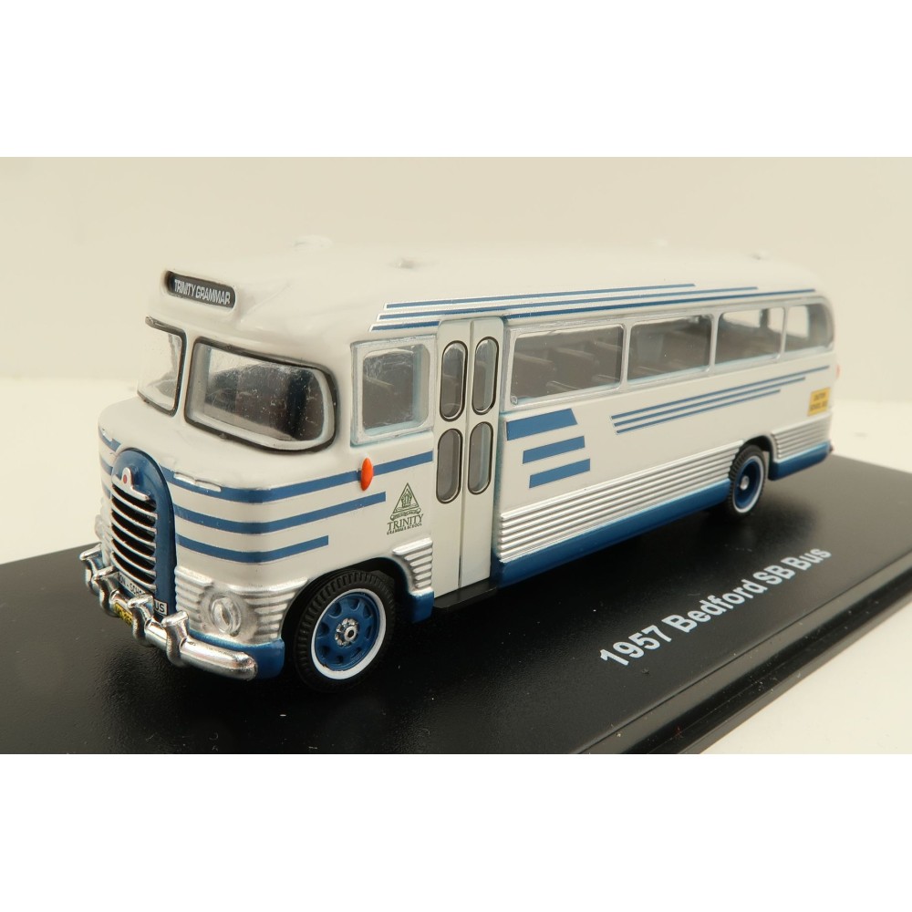Road Ragers - Australien 1957 Bedford SB Bus - Trinity Grammar School - Scale 1:87