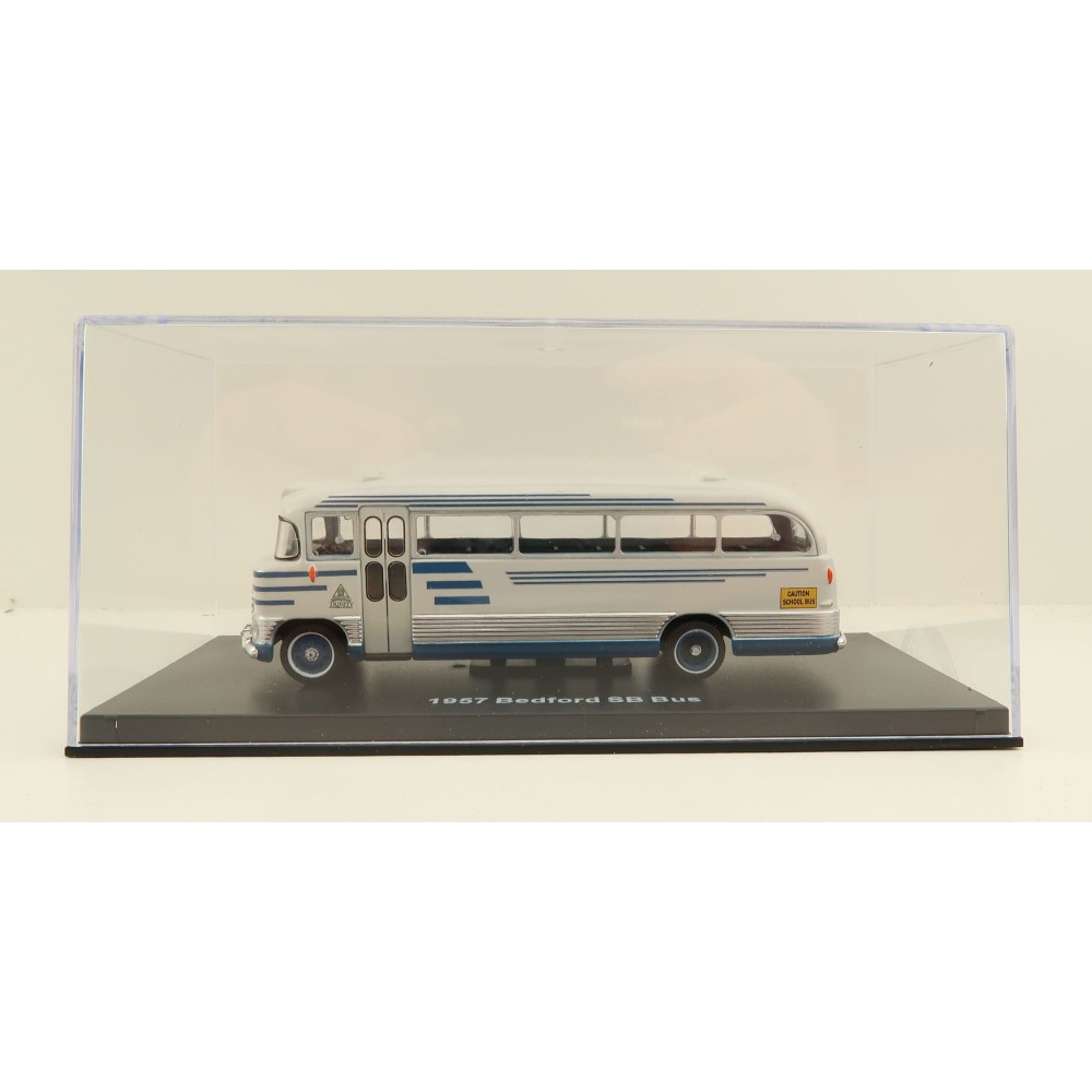 Road Ragers - Australien 1957 Bedford SB Bus - Trinity Grammar School - Scale 1:87