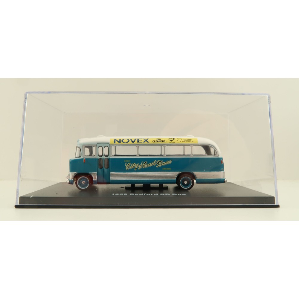 Road Ragers - Australien 1959 Bedford SB Bus - Duffy's City Coast Buses Bundabery QLD  - Scale 1:87