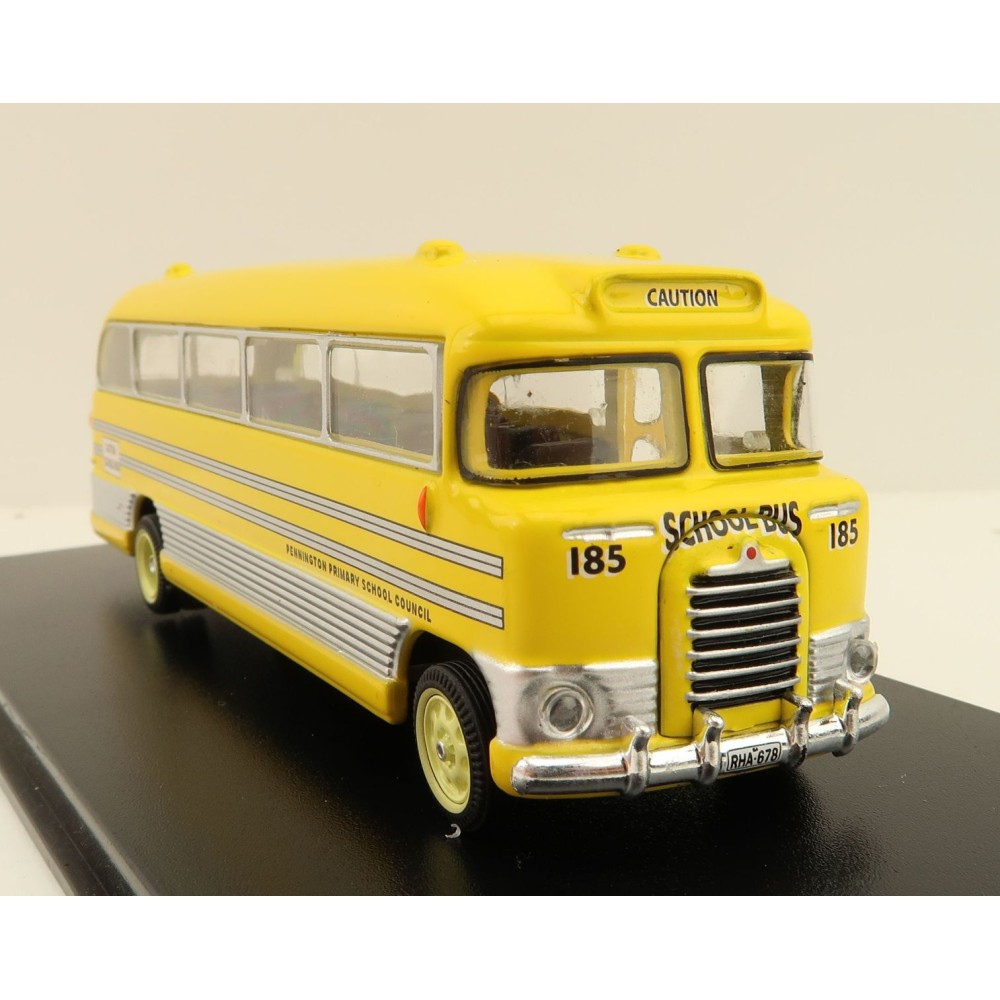Road Ragers - Australien 1959 Bedford SB Bus - Pennington School Bus Yellow - Scale 1:87