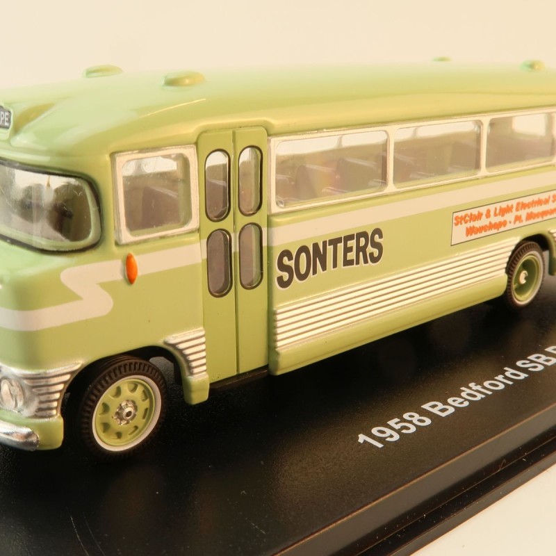 Road Ragers - Australien 1959 Bedford SB Bus - Sonters - Scale 1:87