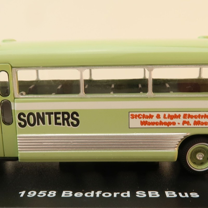 Road Ragers - Australien 1959 Bedford SB Bus - Sonters - Scale 1:87