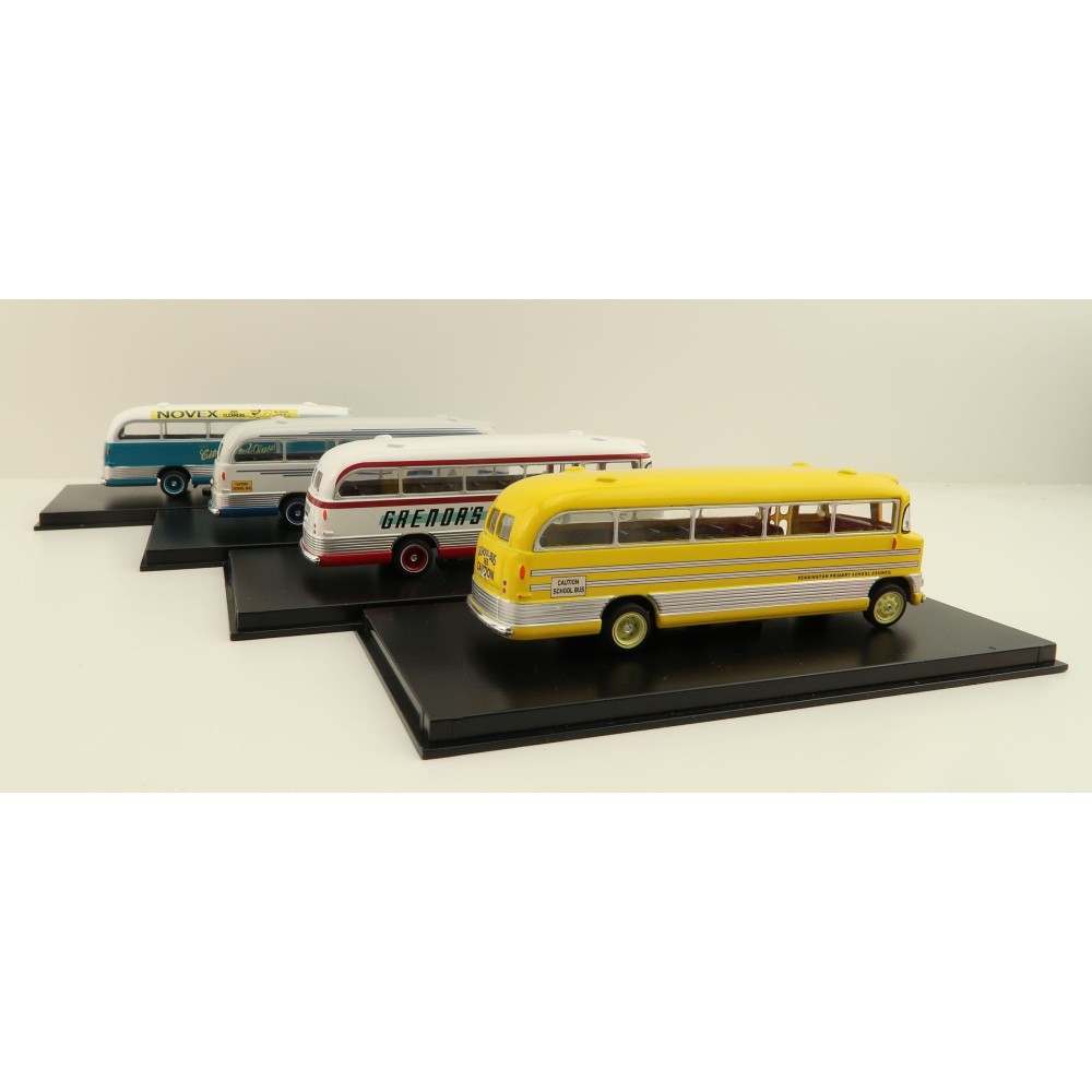 Road Ragers - Australien Bedford SB Bus - 4 Bus Set - Scale 1:87