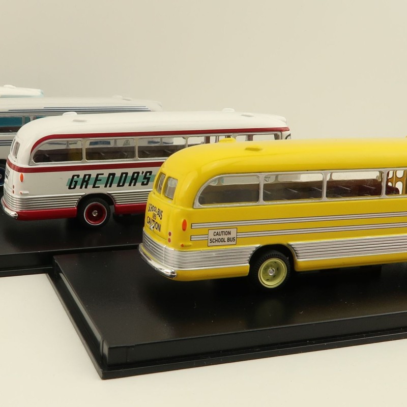 Road Ragers - Australien Bedford SB Bus - 4 Bus Set - Scale 1:87