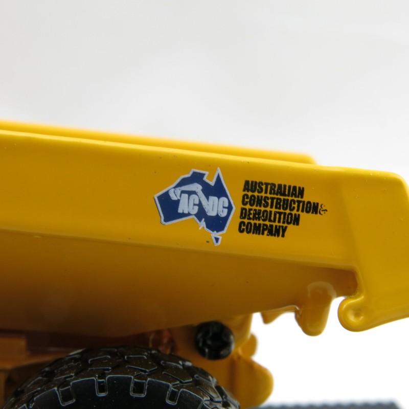 Road Ragers - Volvo A40D Articulated Dump Truck Australian Constrution & Demolition Company - Scale 1:87