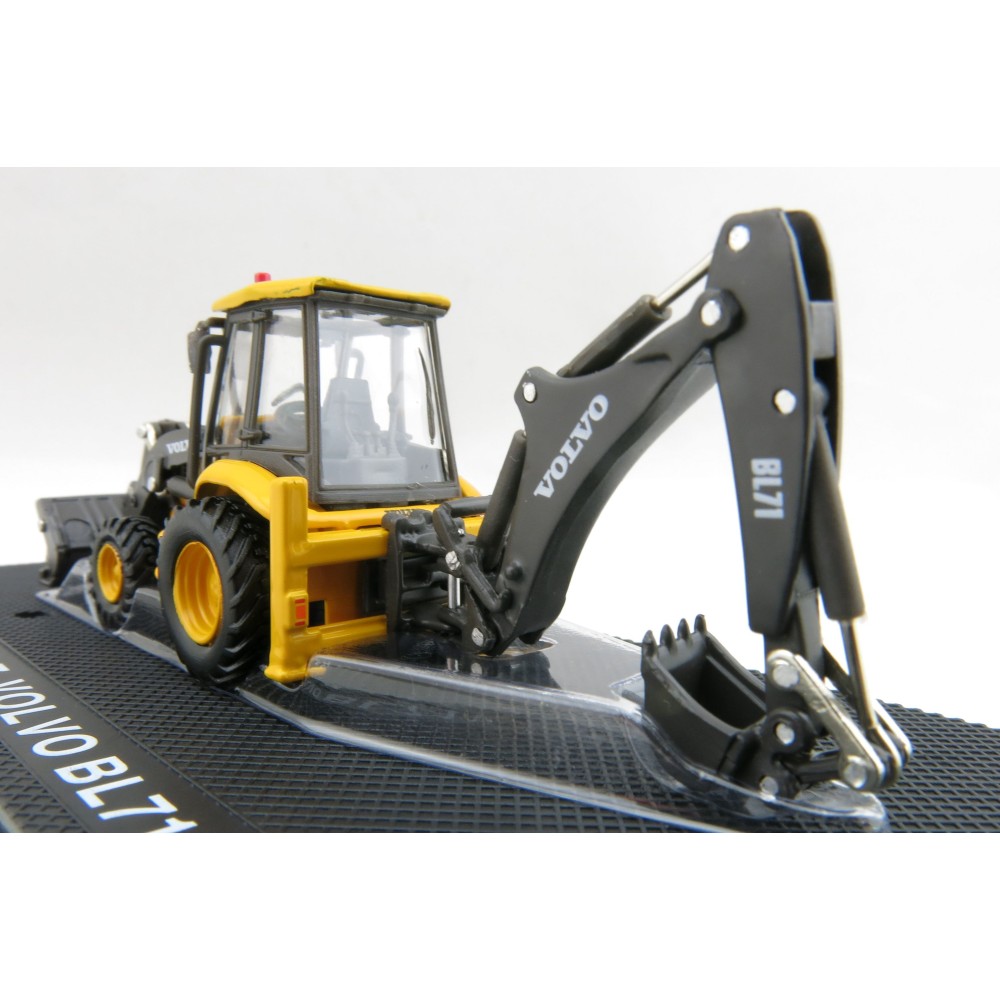 Road Ragers - Volvo BL71 Backhoe Loader Australian Constrution & Demolition Company - Scale 1:87
