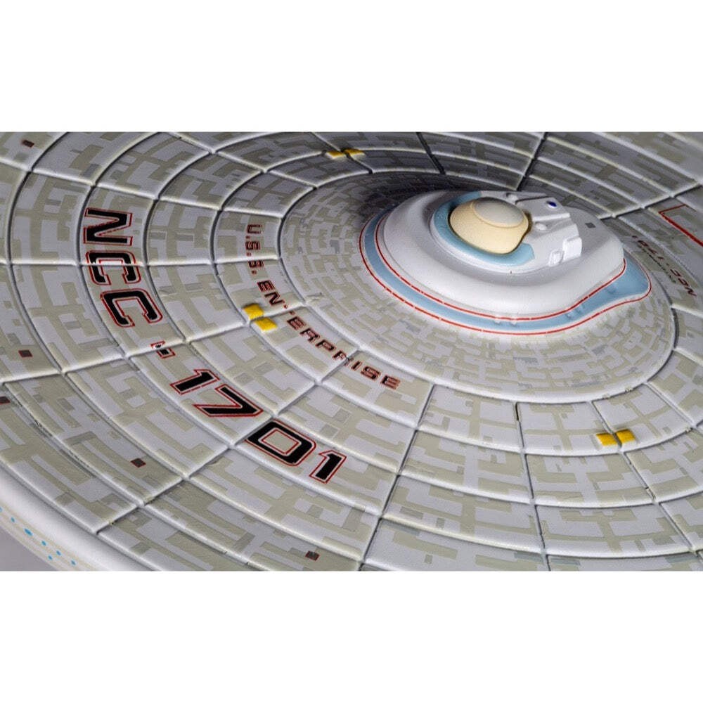 CORGI CC98001 Star Trek USS Enterprise NCC-1701 Refit Star Trek II: The Wrath of Khan