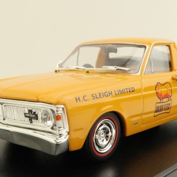 DDA Collectibles - 1971 Ford XY Ute - Golden Fleece  - Scale 1:43