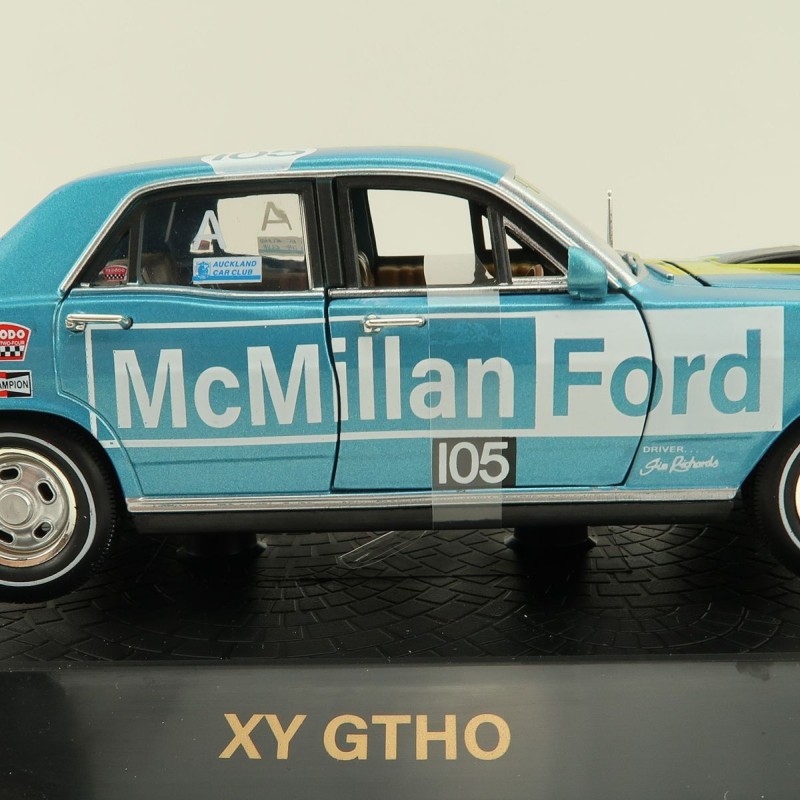 DDA Collectibles 32379-R105 McMillan #105 Racing Blue Ford XY GTHO Phase III - Scale 1:32