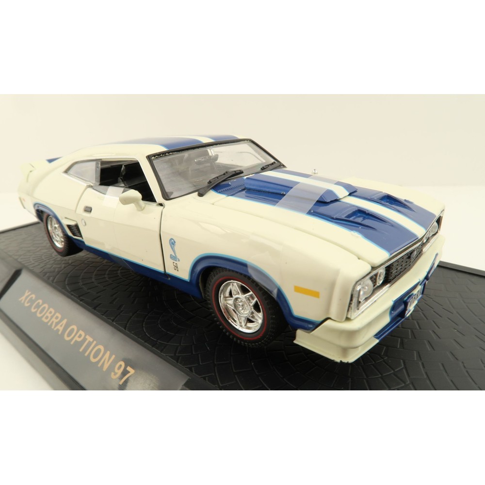 DDA Collectibles 32852-1 Option 97 XC Cobra Ford Falcon with White Blue Stripes - Scale 1:32