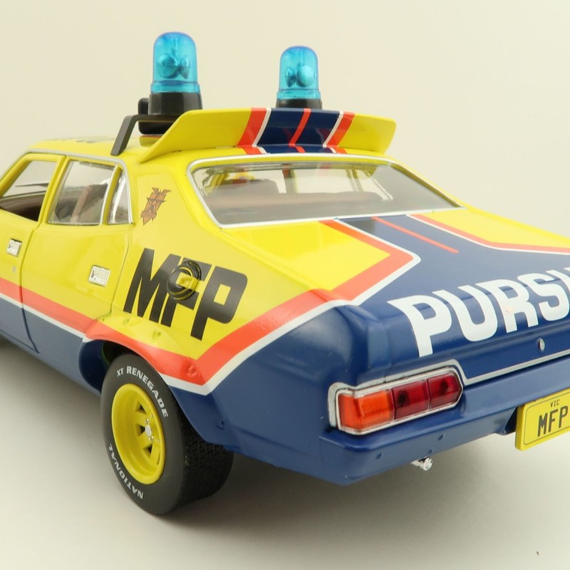 DDA Collectibles DDA016 Ford XB Falcon - Mad Max Movie Big Bopper V8 Interceptor Scale 1:18 
