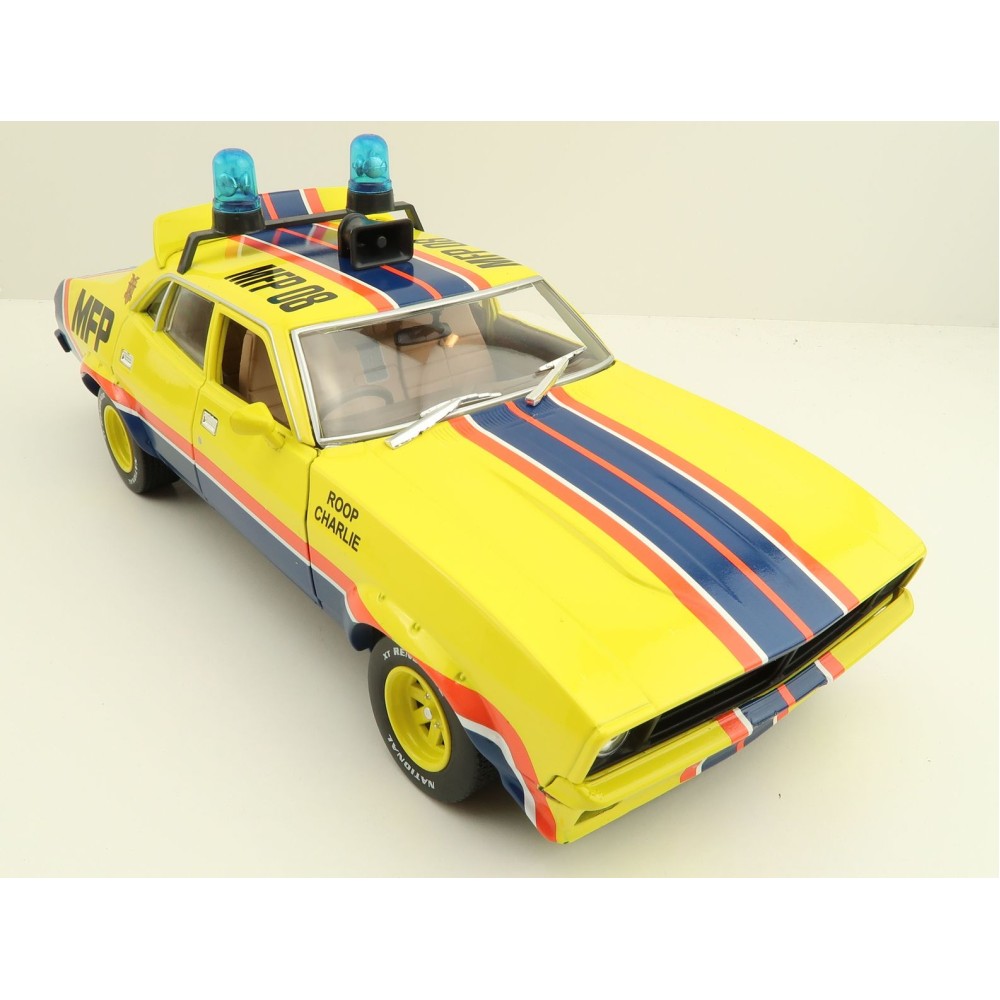 DDA Collectibles DDA016 Ford XB Falcon - Mad Max Movie Big Bopper V8 Interceptor Scale 1:18 