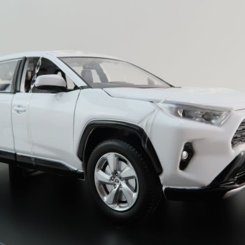 DDA Collectibles DDA124002 - Toyota RAV4 With Lights & Sounds White - Scale 1:24