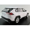 DDA Collectibles DDA124002 - Toyota RAV4 With Lights & Sounds White - Scale 1:24