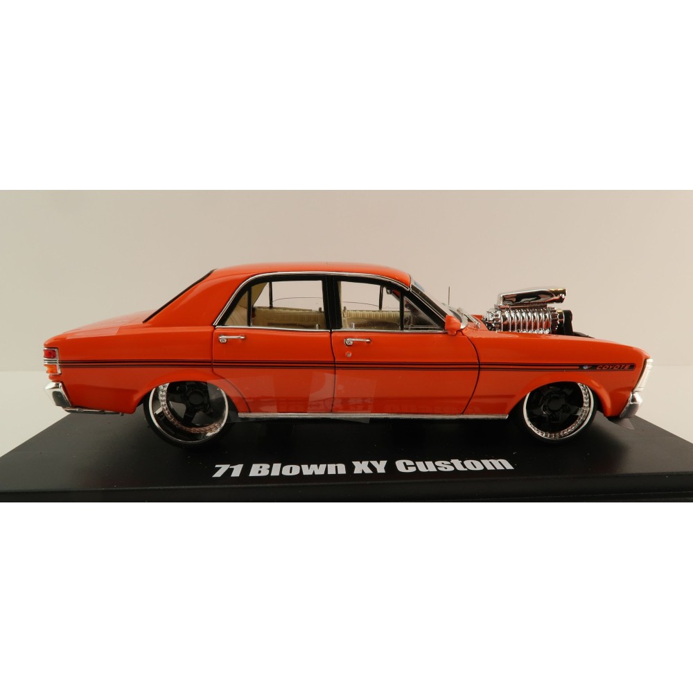 DDA Collectibles DDA24826 - Ford Falcon XY GTHO Slammed and Supercharged Orange - Scale 1:24