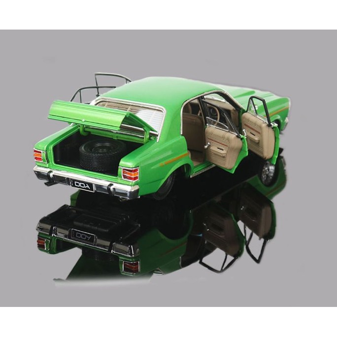 DDA Collectibles DDA24829 - Ford Falcon XW GS Burnout Car Green Metallic - Scale 1:24