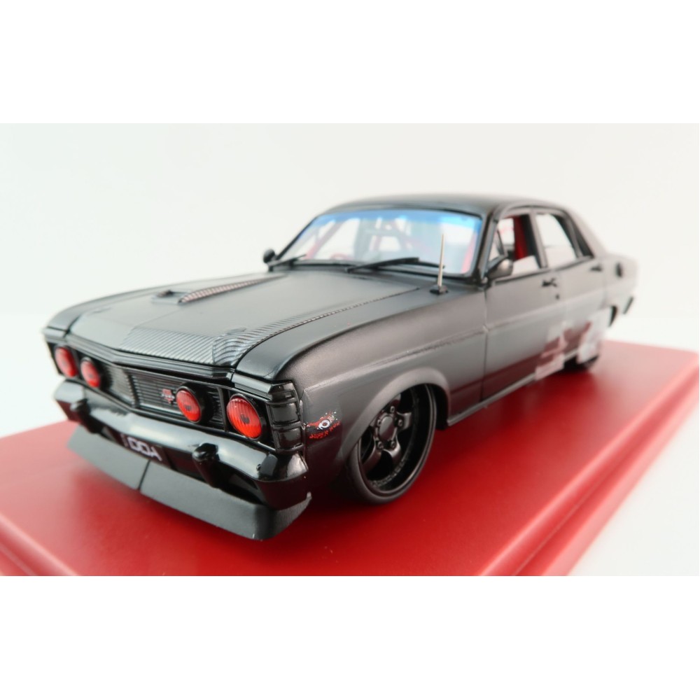 DDA Collectibles DDA2490 - 1969 Custom Ford Falcon XW Inferno - Scale 1:24 