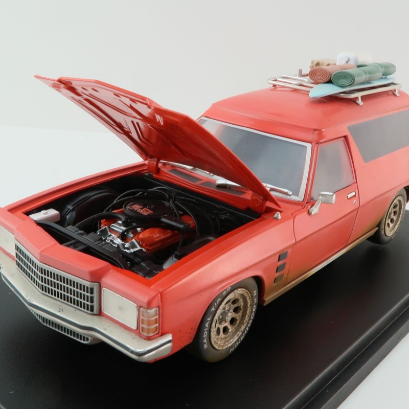 DDA Collectibles DDA500-D - 1975 Holden Max's HJ Panel Van Mad Max Dirty Version - Scale 1:24