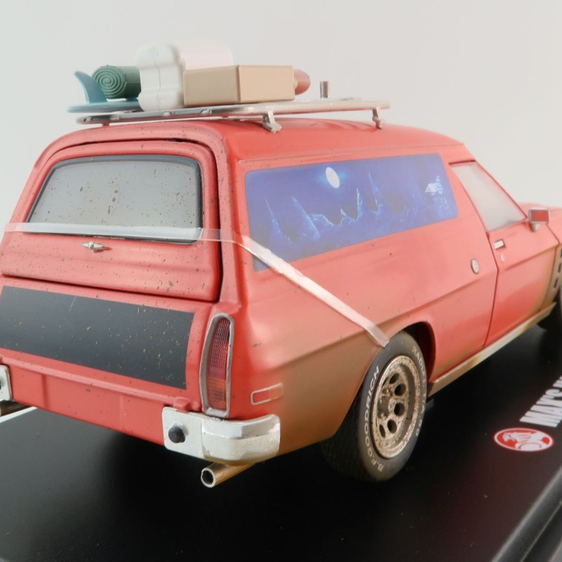 DDA Collectibles DDA500-D - 1975 Holden Max's HJ Panel Van Mad Max Dirty Version - Scale 1:24