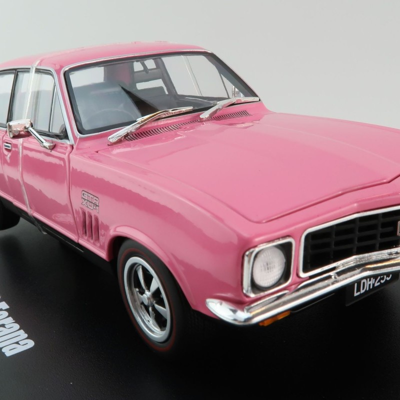 DDA Collectibles DDA620 - 1972 Holden LJ V8 Torana Strike Me Pink  - Scale 1:24