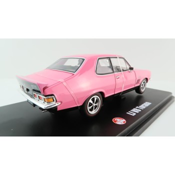 DDA Collectibles DDA620 - 1972 Holden LJ V8 Torana Strike Me Pink  - Scale 1:24