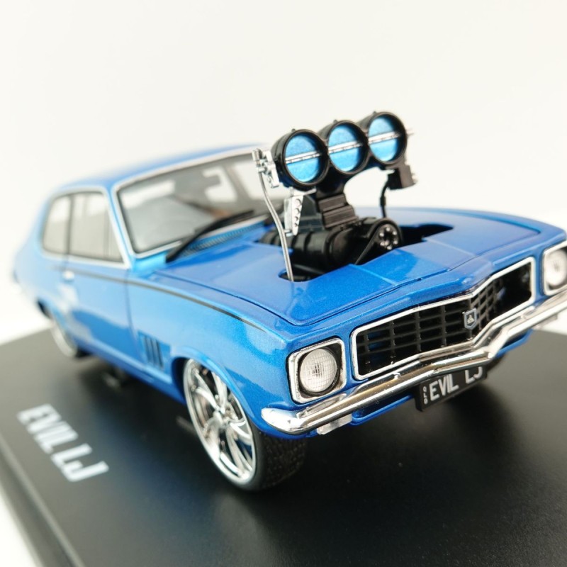 DDA Collectibles DDA623 - Metalic Blue Evil LJ 1973 Holden LJ Torana - Scale 1:24