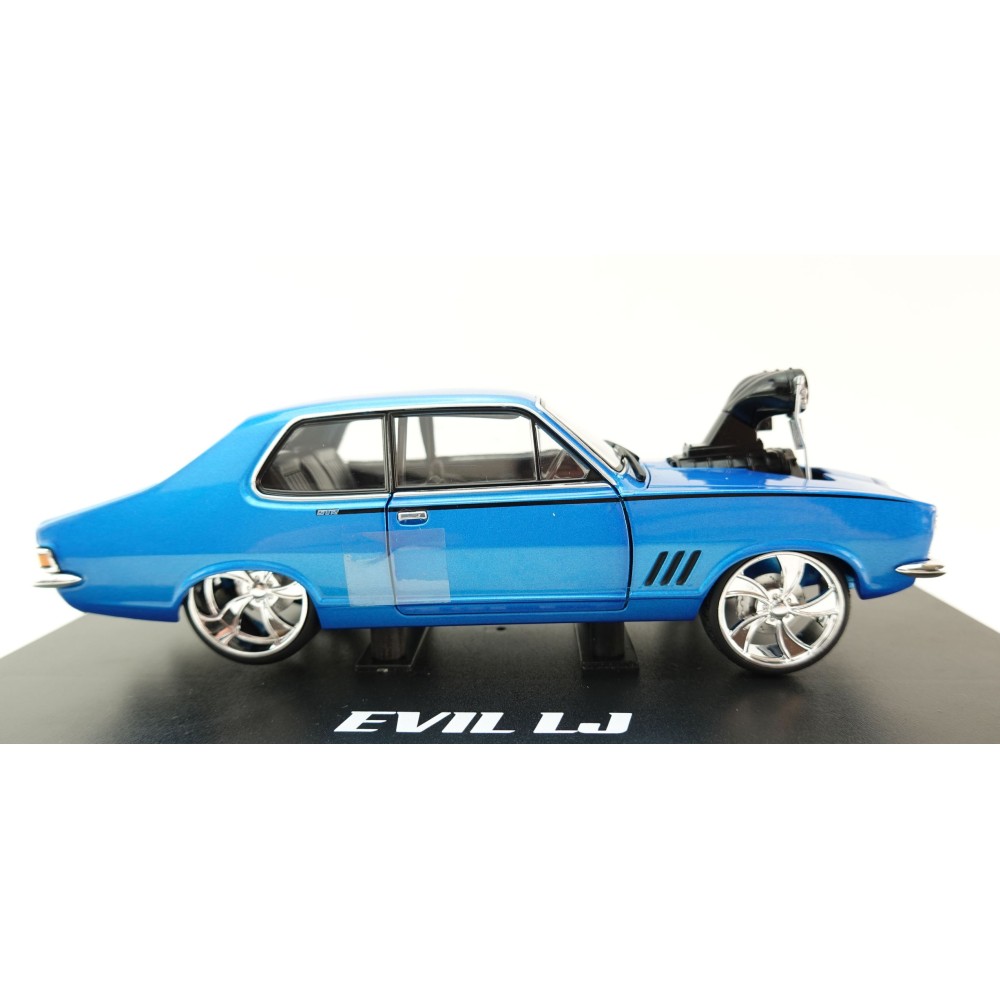 DDA Collectibles DDA623 - Metalic Blue Evil LJ 1973 Holden LJ Torana - Scale 1:24