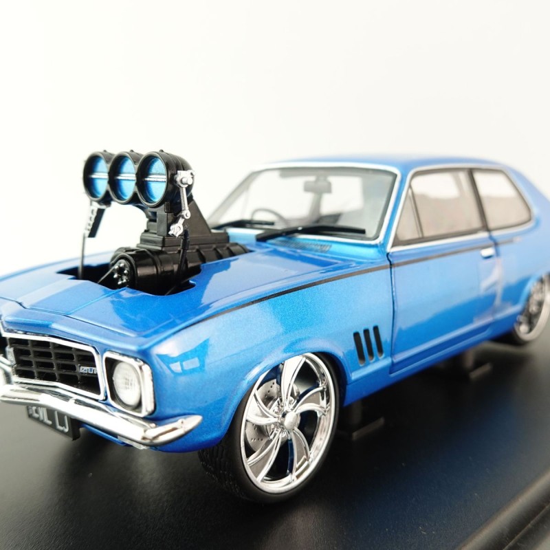 DDA Collectibles DDA623 - Metalic Blue Evil LJ 1973 Holden LJ Torana - Scale 1:24