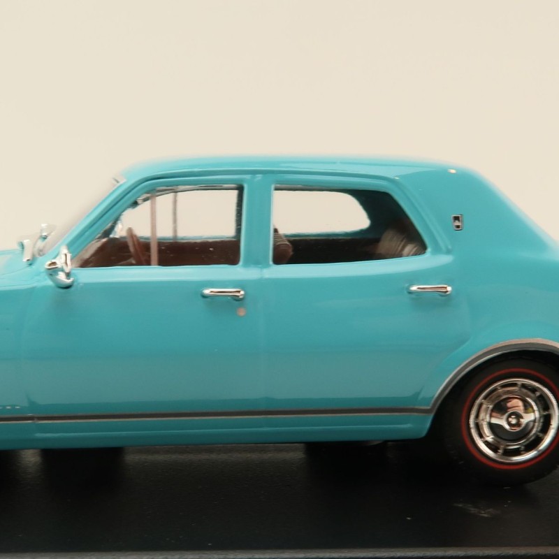DDA Collectibles DDA68-1 - 1968 Holden Premier HK - Turquoise - Scale 1:43