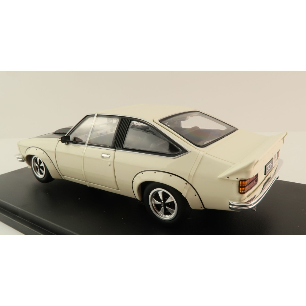 DDA Collectibles DDA800 - A9X Torana 308 Factory Car White Black - Scale 1:24