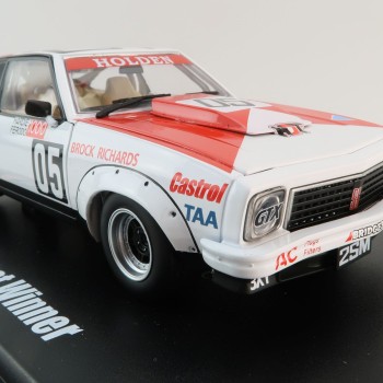 DDA Collectibles DDA803 - Holden HDT LX A9X Torana No 05 Peter Brock 1979 Bathurst Winner - Scale 1:24