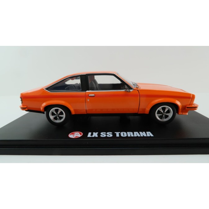 DDA Collectibles DDA805 - Holden LX Torana SS  6 Cylinder Hatchback Orange - Scale 1:24