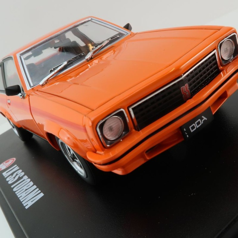 DDA Collectibles DDA805 - Holden LX Torana SS  6 Cylinder Hatchback Orange - Scale 1:24