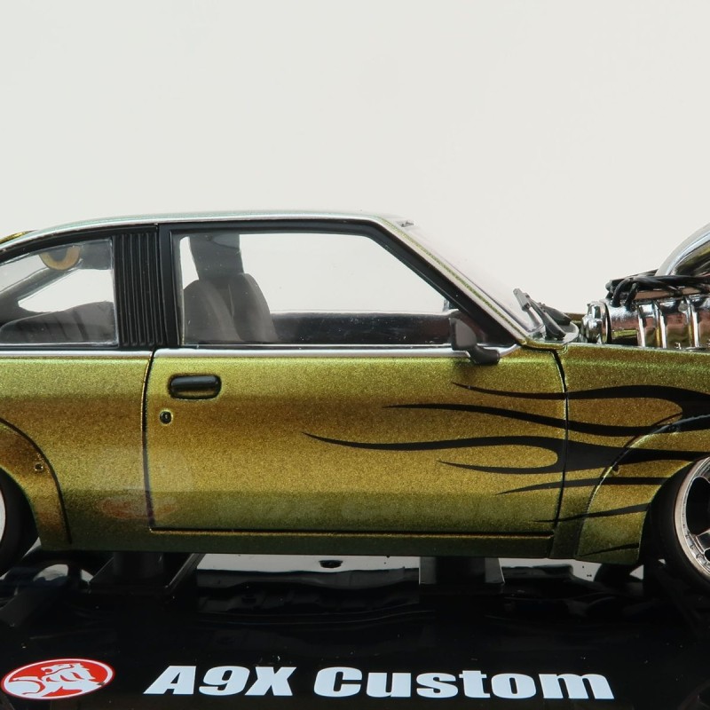 DDA Collectibles DDA806 - Holden A9X Torana Supercharged Colour Shift with Flames - Scale 1:24