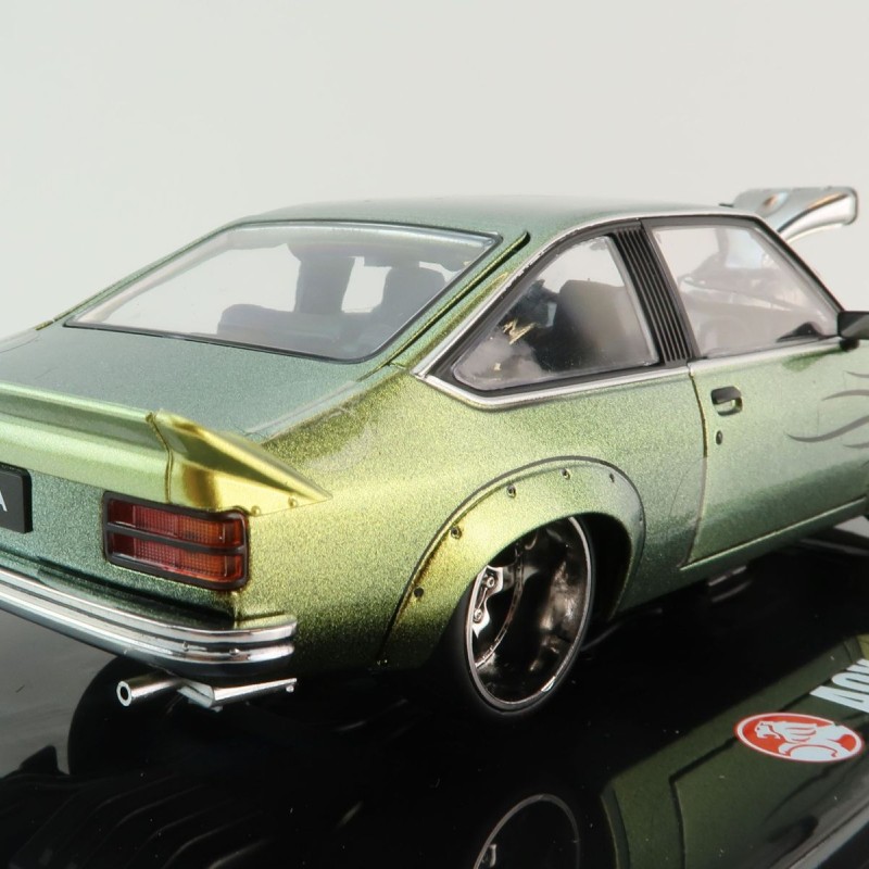 DDA Collectibles DDA806 - Holden A9X Torana Supercharged Colour Shift with Flames - Scale 1:24