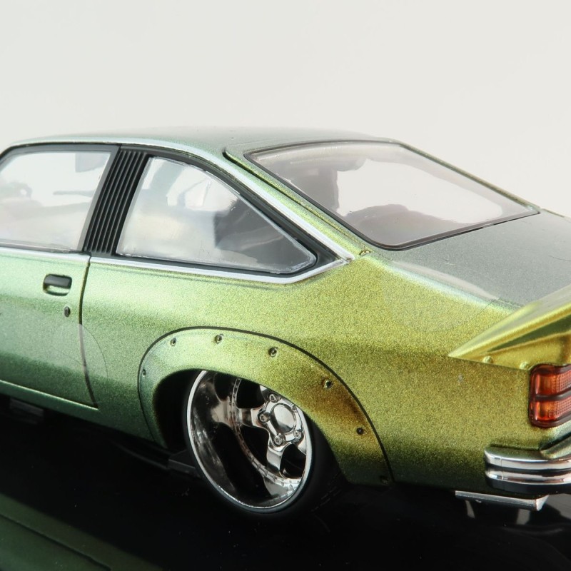 DDA Collectibles DDA806 - Holden A9X Torana Supercharged Colour Shift with Flames - Scale 1:24