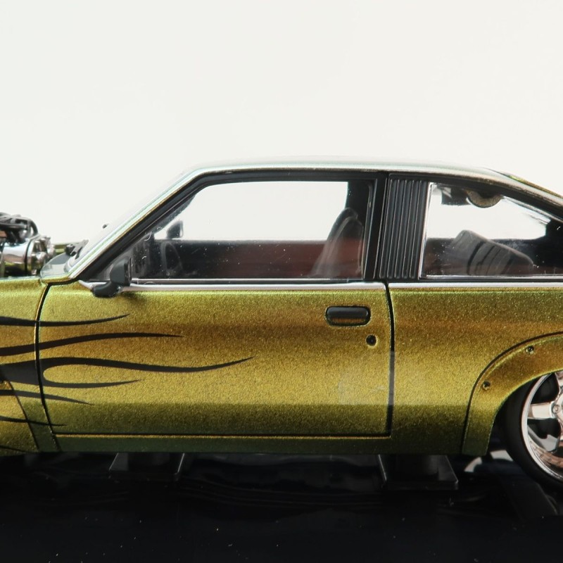 DDA Collectibles DDA806 - Holden A9X Torana Supercharged Colour Shift with Flames - Scale 1:24