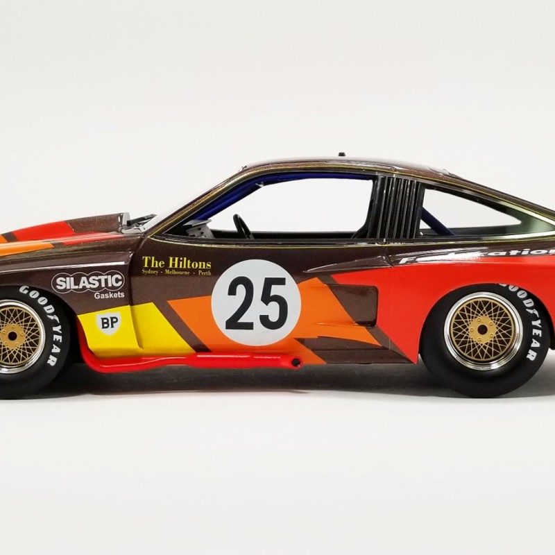 DDA RAR DDARAR18015 Federation Dekon Chevrolet Monza Allan Moffat No 25 - Scale 1:18