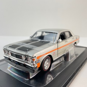 DDA Collectibles DDA32377-2 - Ford XW GTHO Phase II Silver Fox with Orange Stripes - Scale 1:32