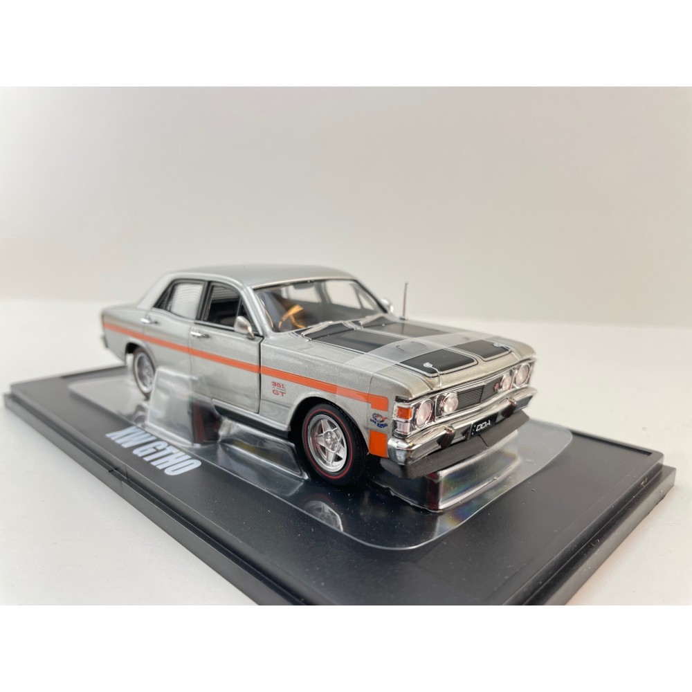 DDA Collectibles DDA32377-2 - Ford XW GTHO Phase II Silver Fox with Orange Stripes - Scale 1:32