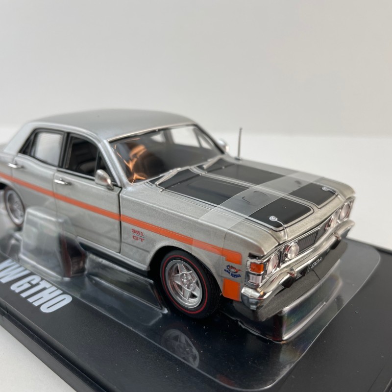 DDA Collectibles DDA32377-2 - Ford XW GTHO Phase II Silver Fox with Orange Stripes - Scale 1:32