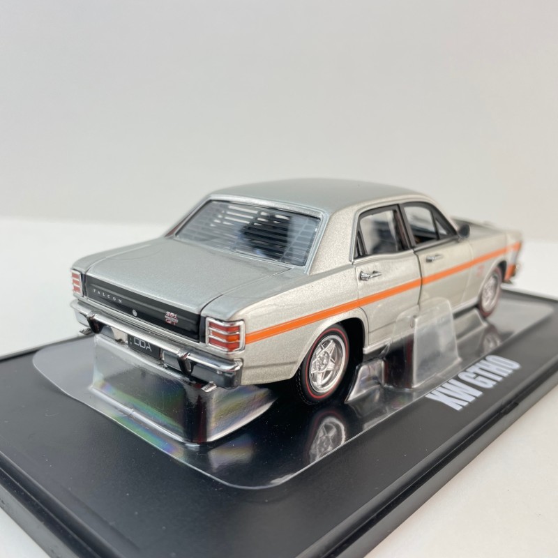 DDA Collectibles DDA32377-2 - Ford XW GTHO Phase II Silver Fox with Orange Stripes - Scale 1:32