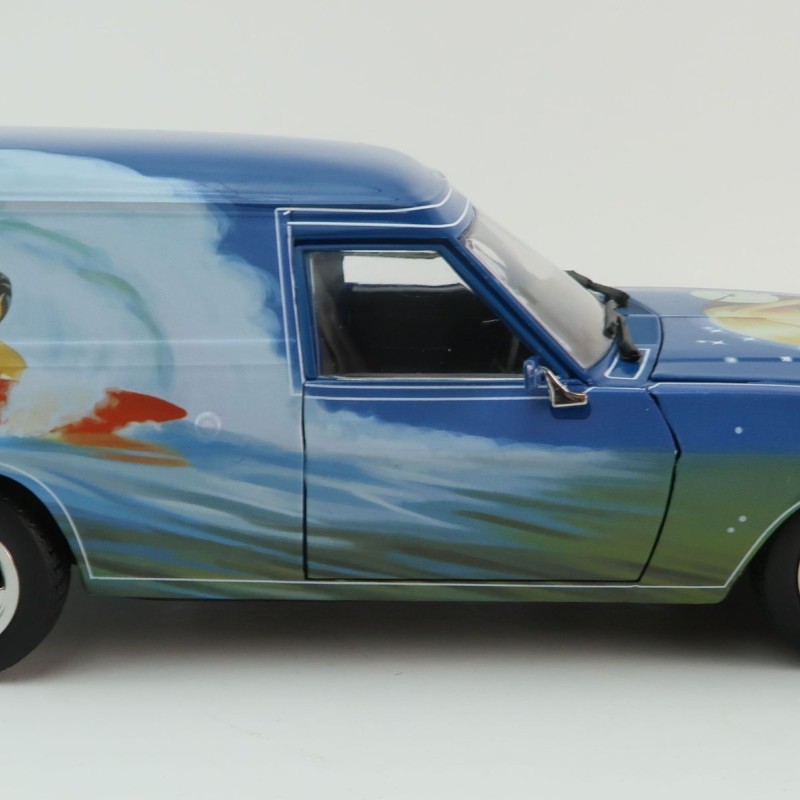 DDA Collectibles DDA124TW-A - Sea Witch Holden HJ Panel Van Twin Set - Scale 1:24
