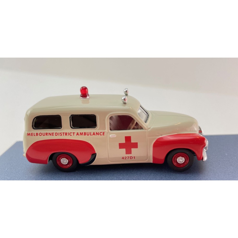 DDA Collectibles DDA164005 - 1955 Holden FJ Station Wagon Panel Van Melbourne Ambulance - Scale 1:64