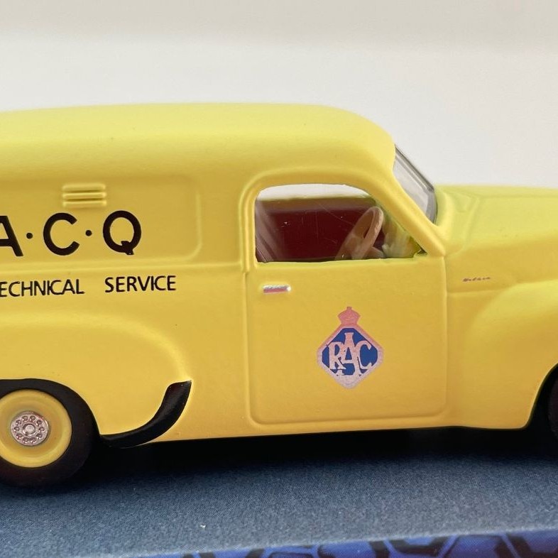 DDA Collectibles DDA164006 - 1955 Holden FJ Station Wagon Panel Van RACQ Diecast - Scale 1:64