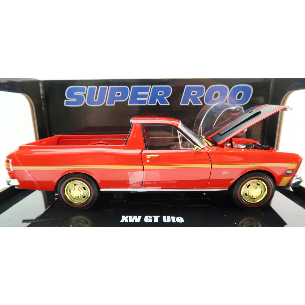 DDA Collectibles DDA2489C - 1970 Ford Falcon XW GTHO Ute 351 T-Bar Auto - Red Chase Edition 1:24