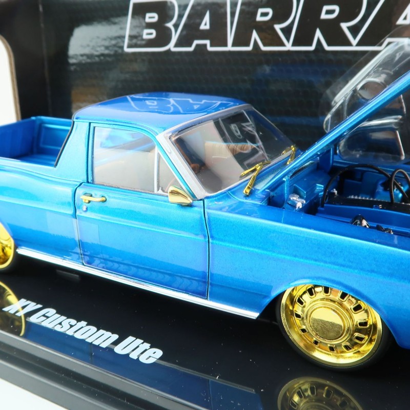 DDA Collectibles DDA2491C - Ford Falcon XY GTHO Custom Ute Barra Engine Chase Edition Blue - Scale 1:24