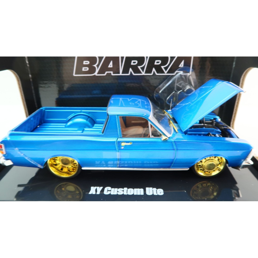 DDA Collectibles DDA2491C - Ford Falcon XY GTHO Custom Ute Barra Engine Chase Edition Blue - Scale 1:24